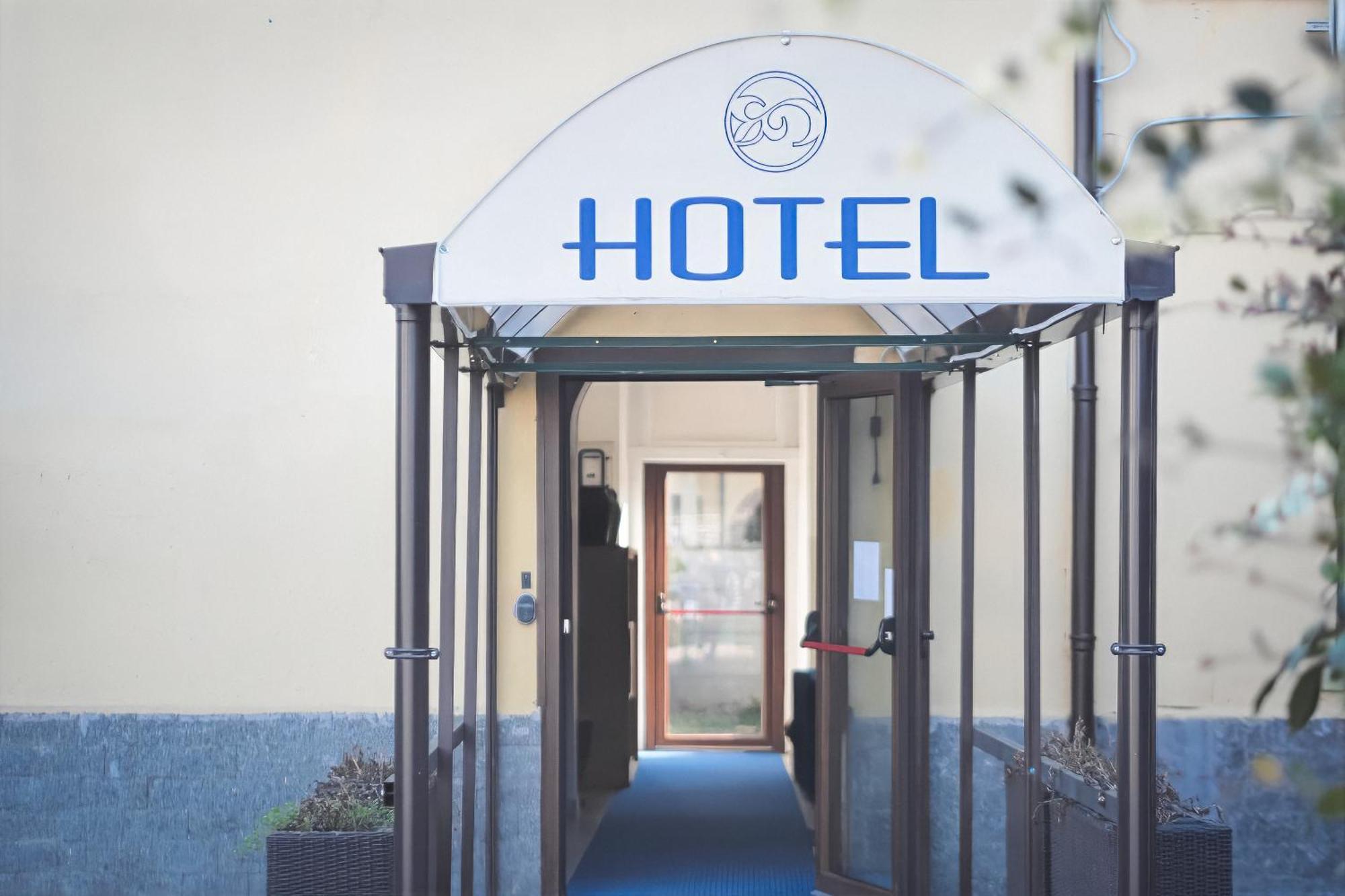 La Boheme Smart Hotel ตูริน ภายนอก รูปภาพ