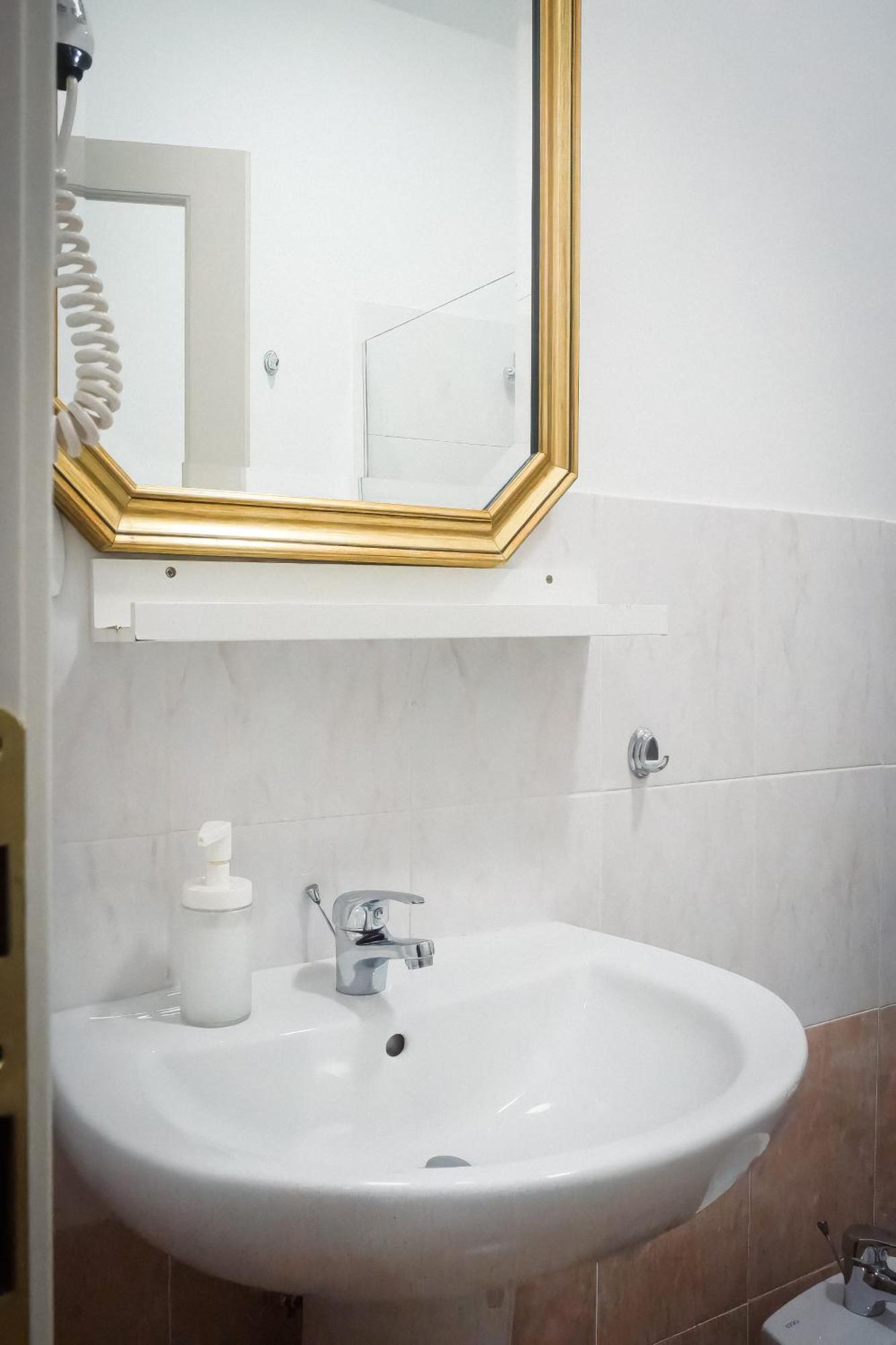 La Boheme Smart Hotel ตูริน ภายนอก รูปภาพ