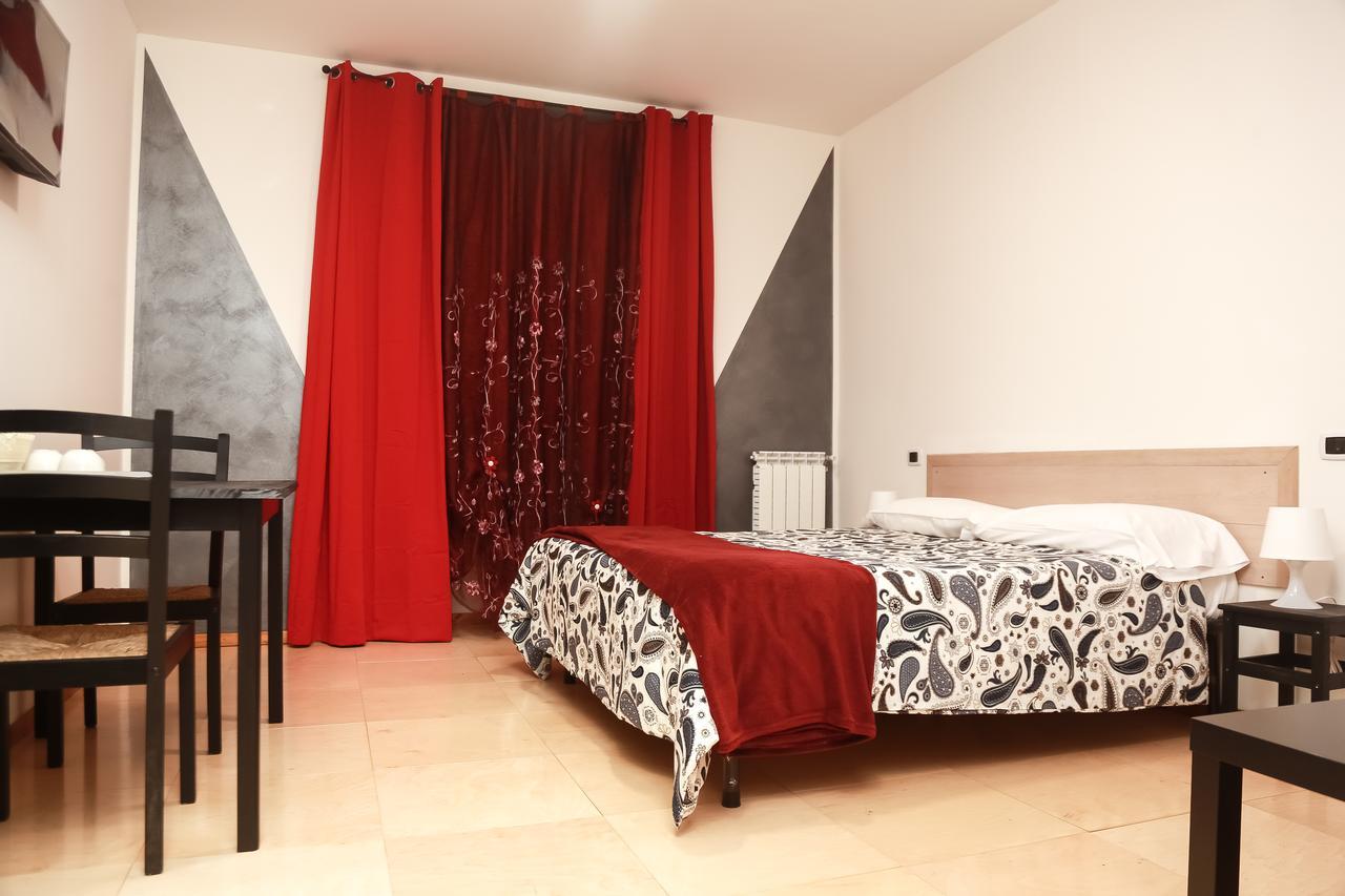 La Boheme Smart Hotel ตูริน ภายนอก รูปภาพ