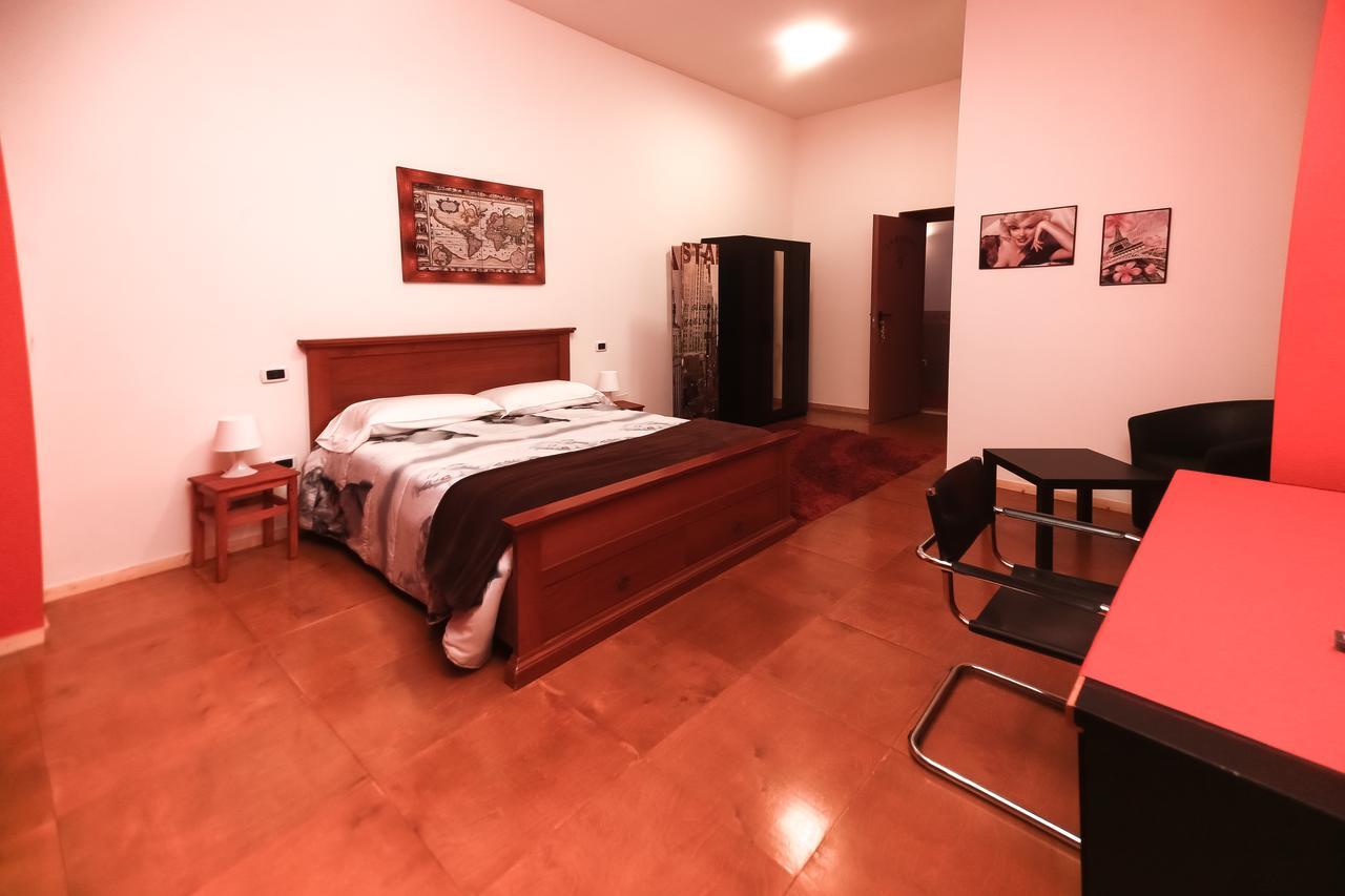 La Boheme Smart Hotel ตูริน ภายนอก รูปภาพ
